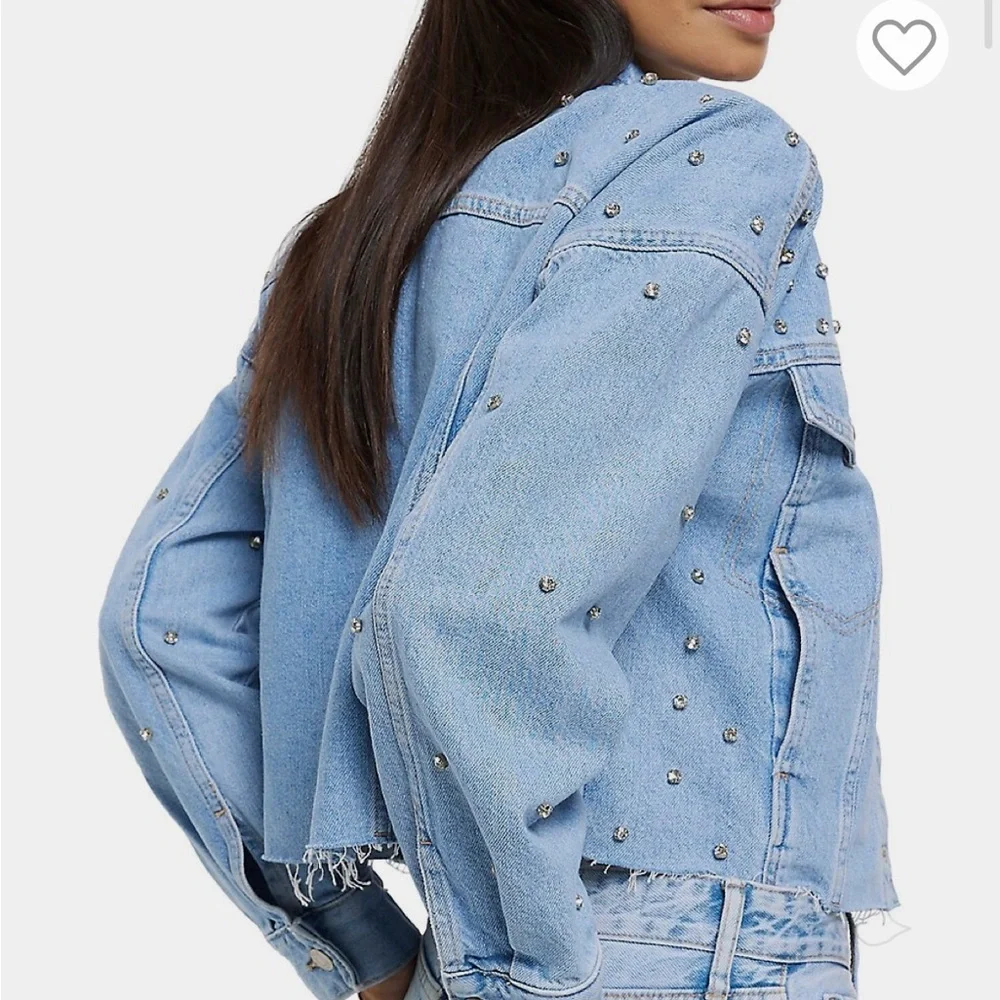 NWOT River Island Embellished Jean Jacket size small - Picture 3 of 4